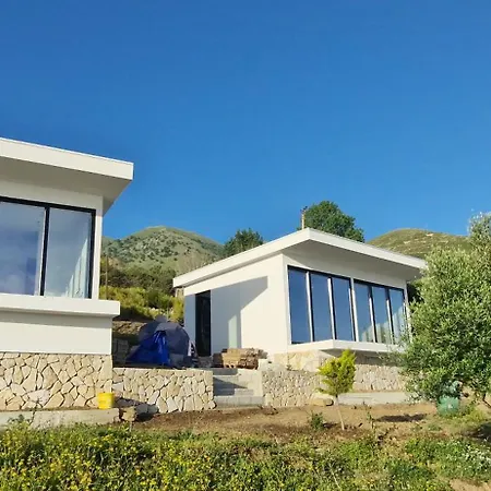 Oceanfront Oasis Villa *