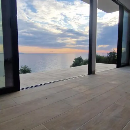 Oceanfront Oasis Villa