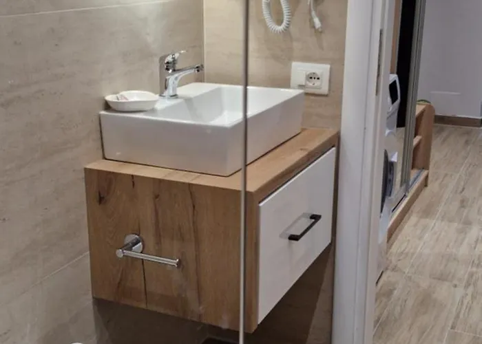 Villa Oceanfront Oasis *