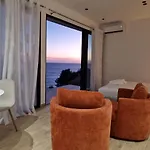 فيلة Oceanfront Oasis