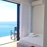 Oceanfront Oasis