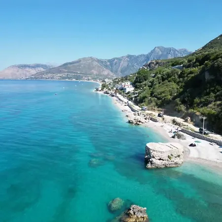 Oceanfront Oasis 别墅 *