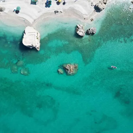 Oceanfront Oasis * Borsh