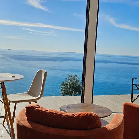 Villa Oceanfront Oasis Borş