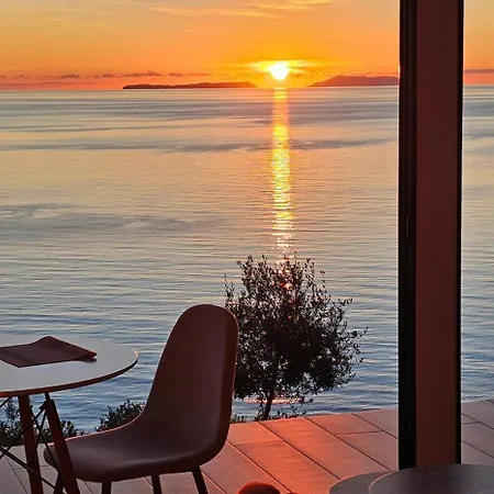 Oceanfront Oasis