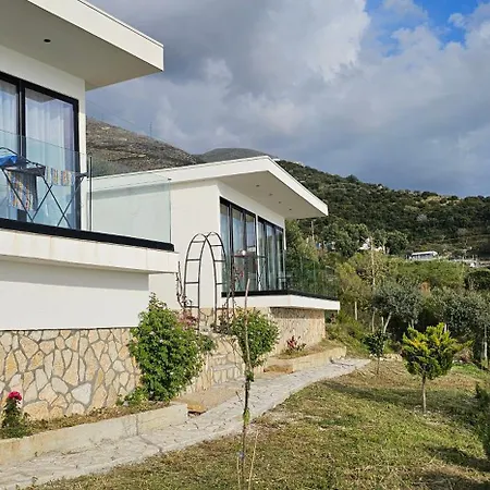 Oceanfront Oasis