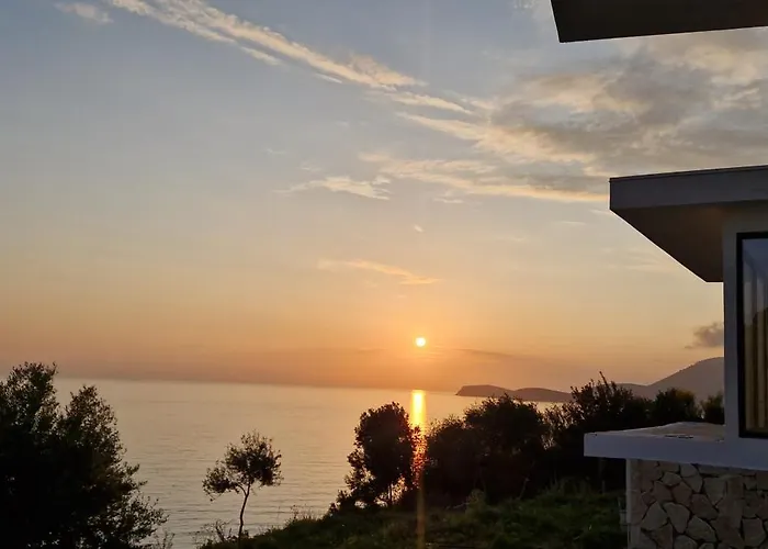 Oceanfront Oasis Borş