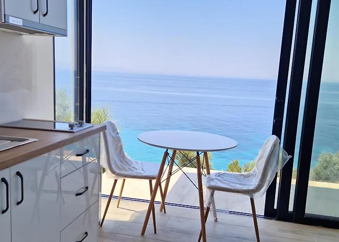 Villa Oceanfront Oasis